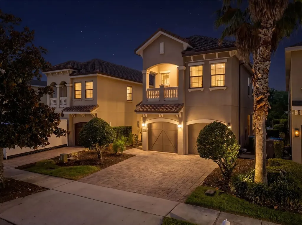 1045 Castle Pines Court Reunion FL 34747