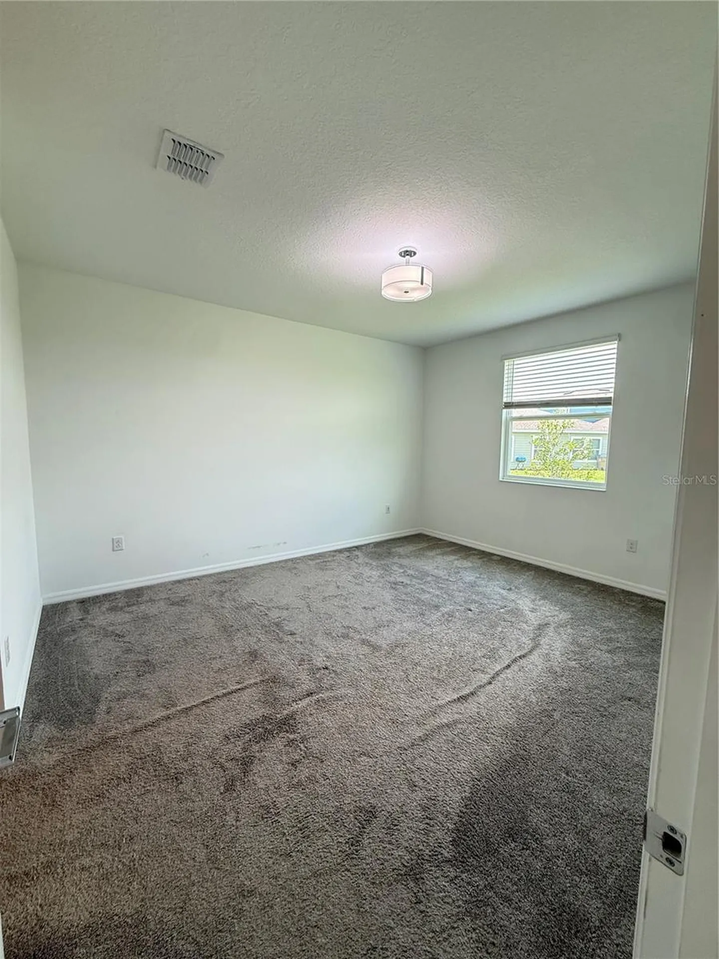 2002 Myrtle Pine Street Kissimmee FL 34746