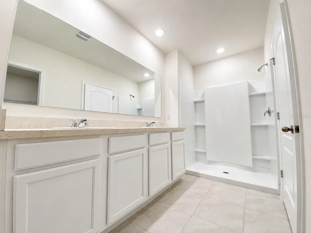 2621 Harmonia Hammock Road Harmony FL 34773