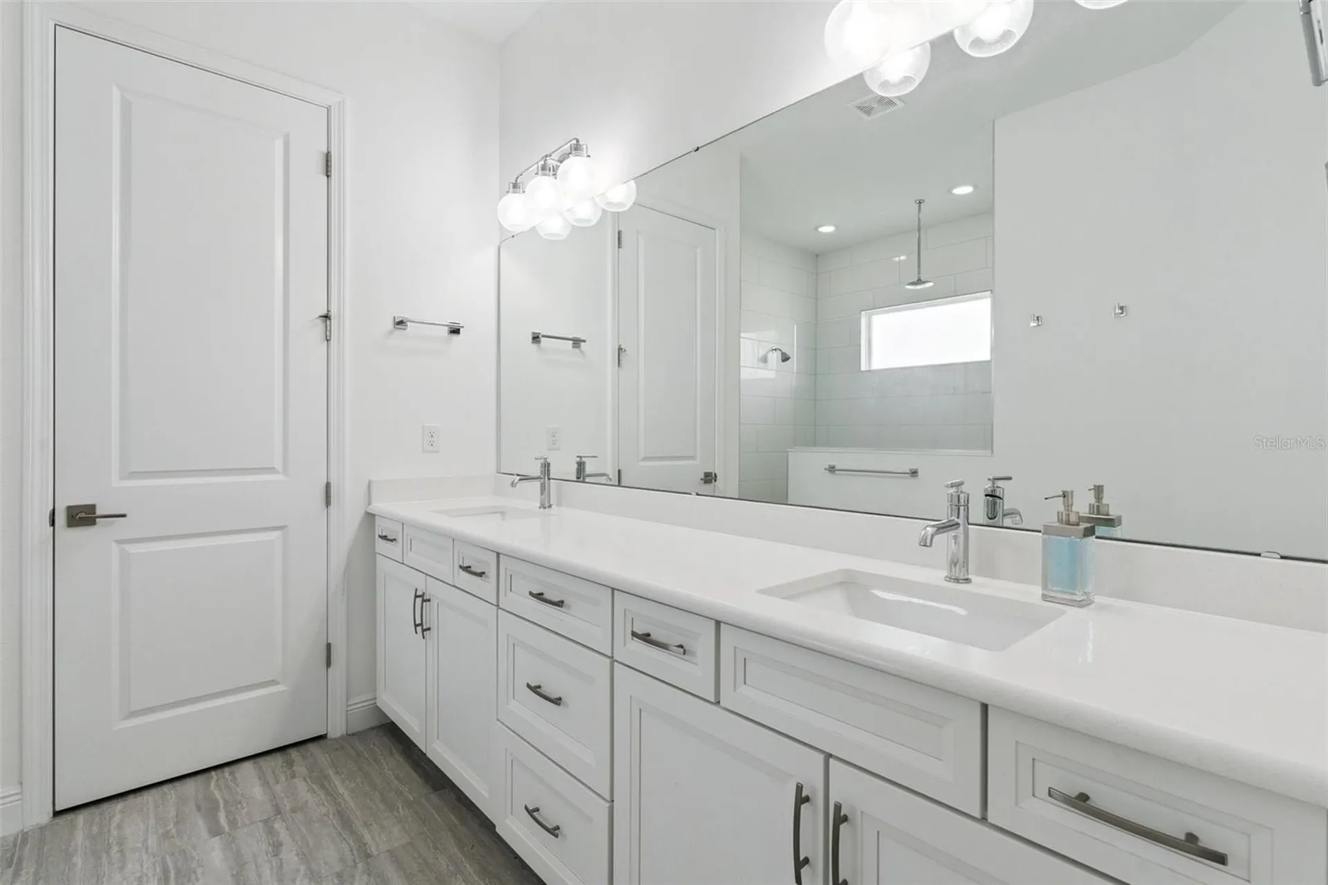 15037 Lake Bessie Loop Winter Garden FL 34787