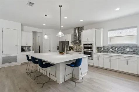 15037 Lake Bessie Loop Winter Garden FL 34787