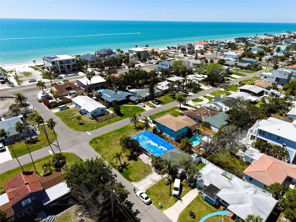 102 158th Avenue Redington Beach FL 33708