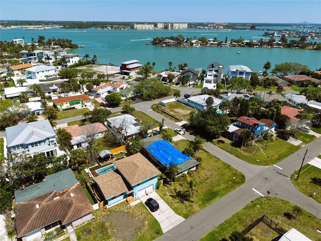 102 158th Avenue Redington Beach FL 33708