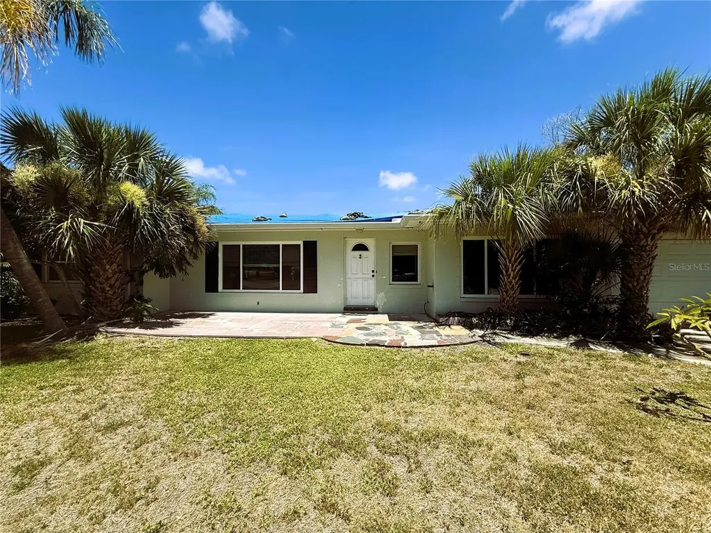 102 158th Avenue Redington Beach FL 33708