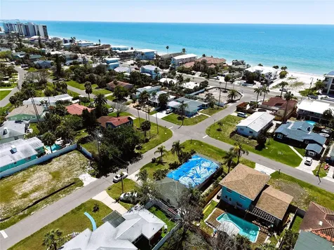 102 158th Avenue Redington Beach FL 33708