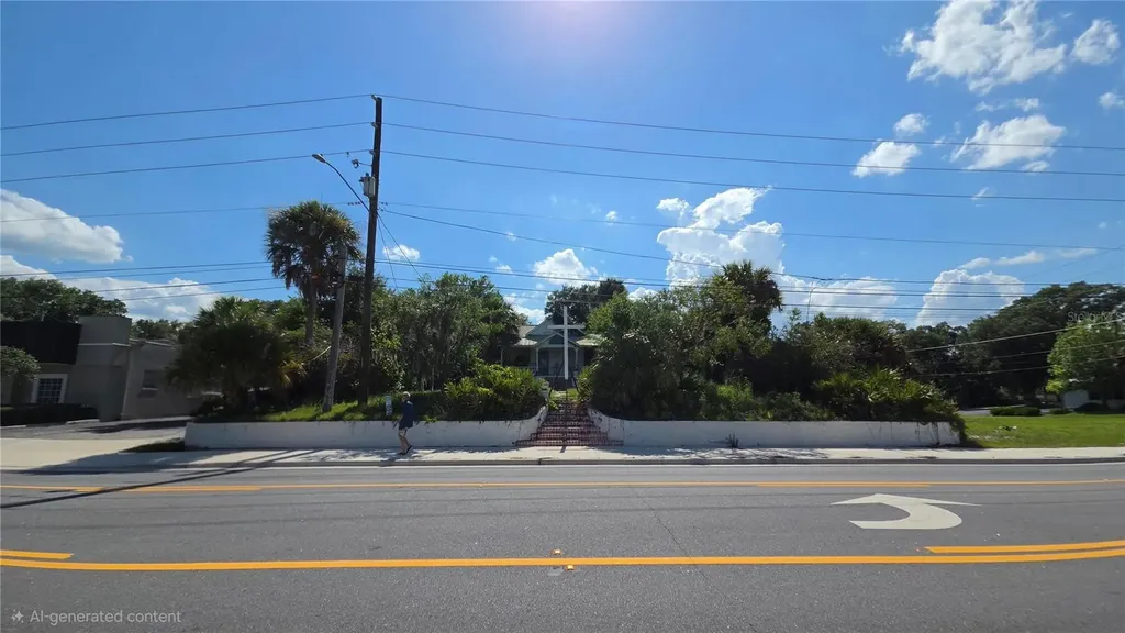 236 N Amelia Avenue Deland FL 32724