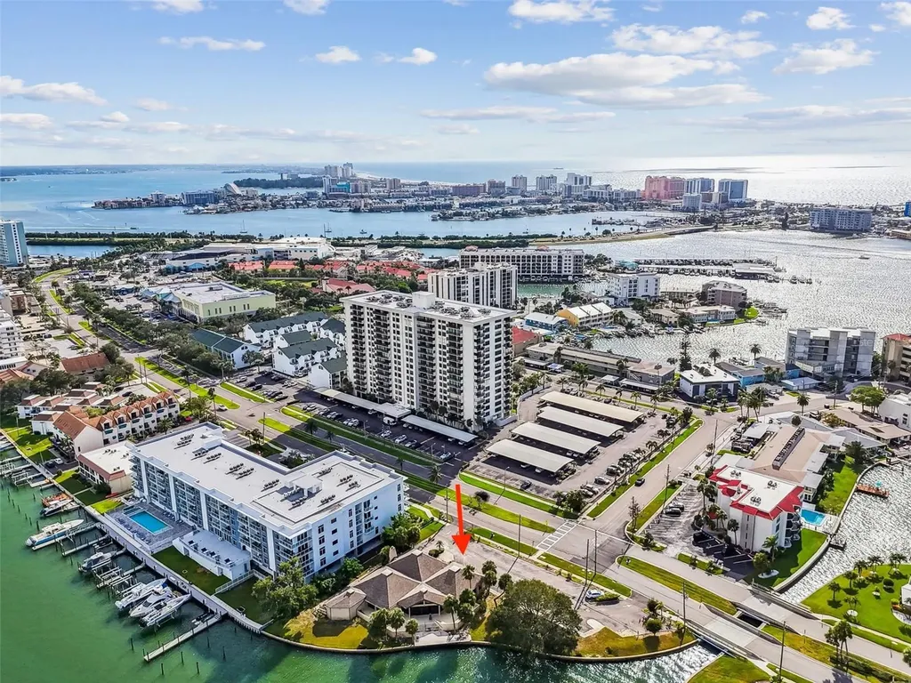 425 Island Way Clearwater FL 33767