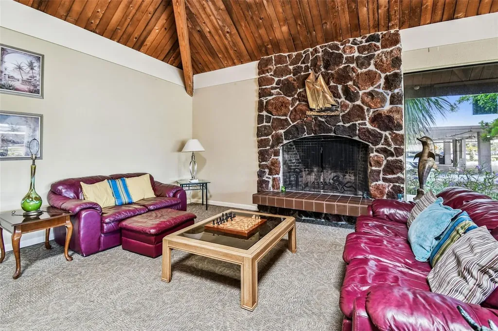 425 Island Way Clearwater FL 33767
