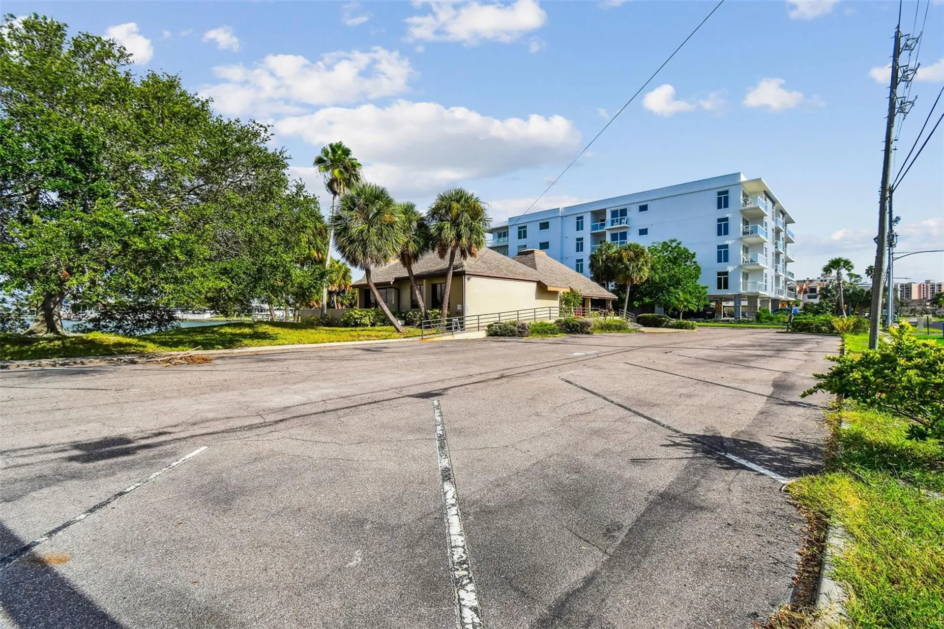 425 Island Way Clearwater FL 33767