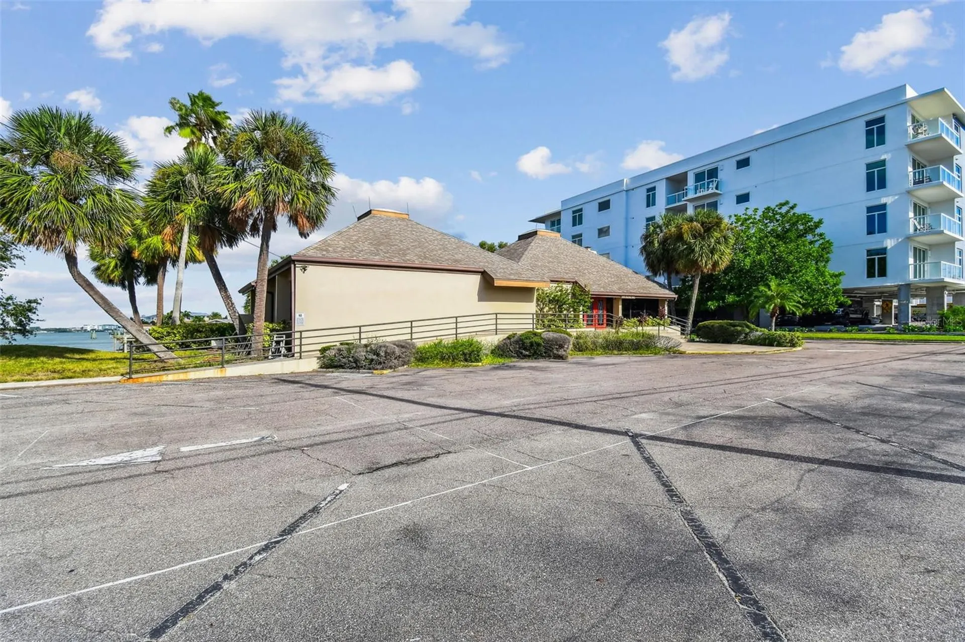 425 Island Way Clearwater FL 33767