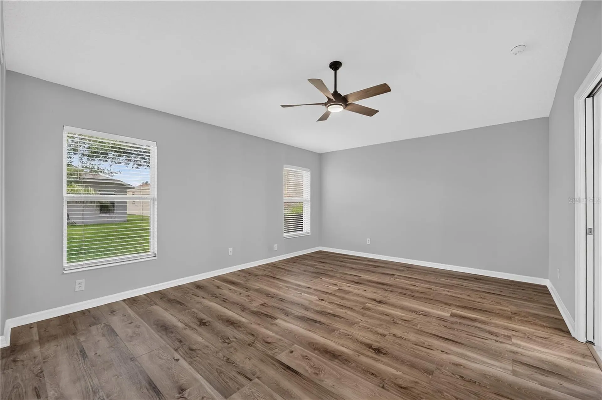27134 Nostalgia Drive Leesburg FL 34748