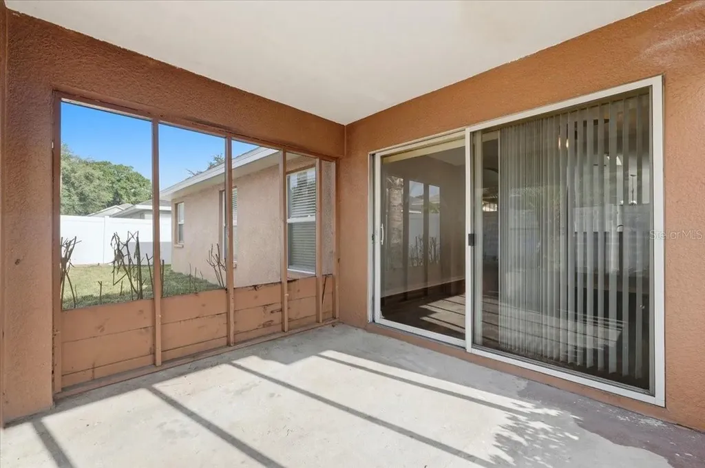 1966 White Hawk Way Winter Haven FL 33881