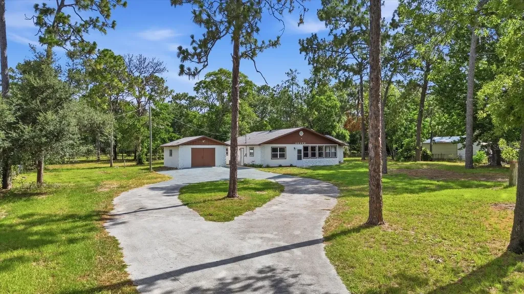 6049 W Green Acres Street Homosassa FL 34446