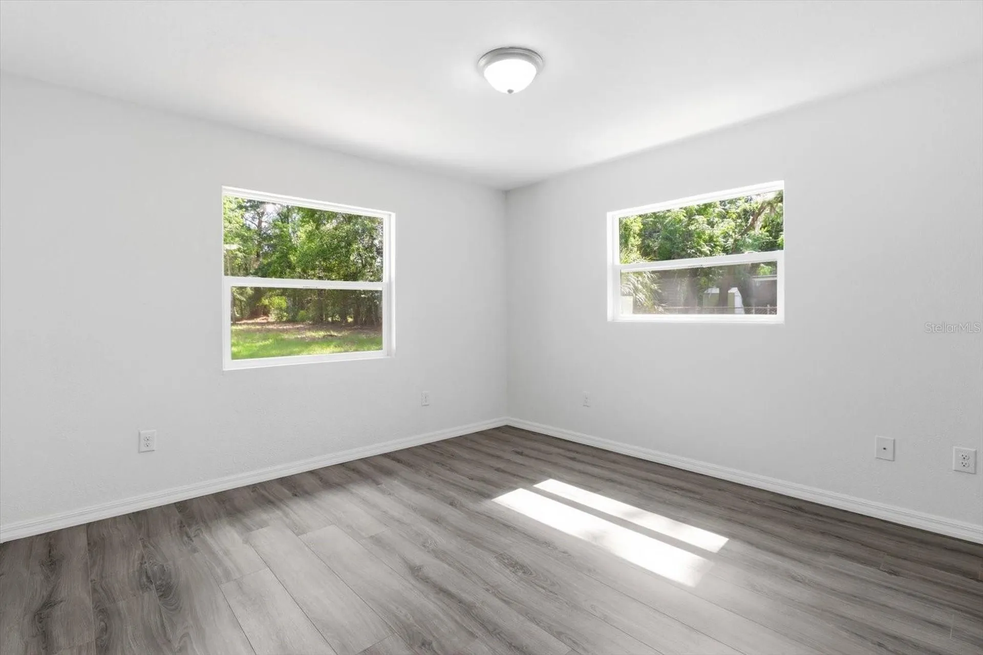 6049 W Green Acres Street Homosassa FL 34446
