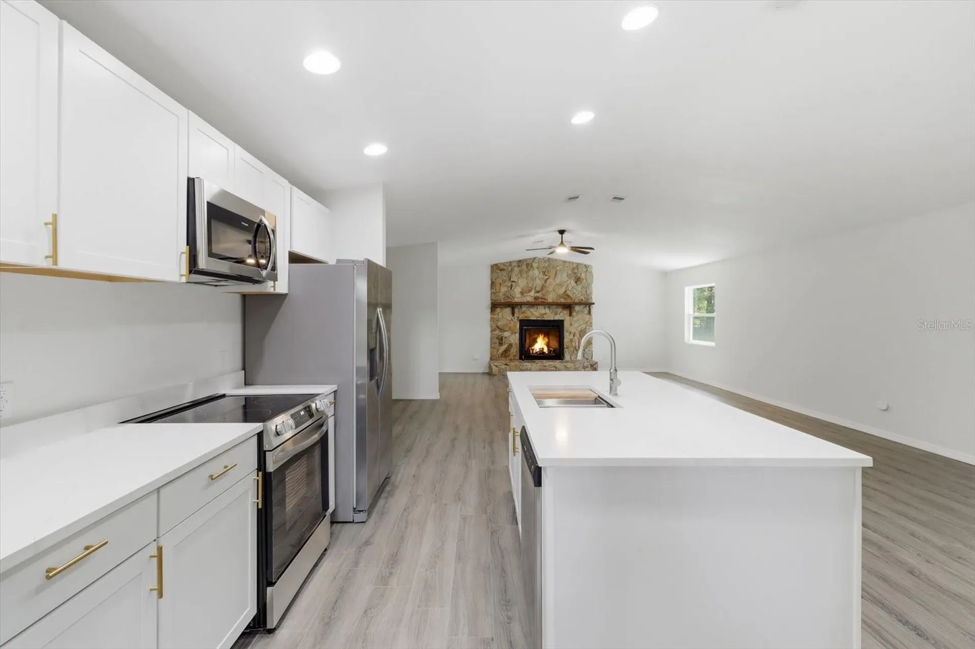 6049 W Green Acres Street Homosassa FL 34446