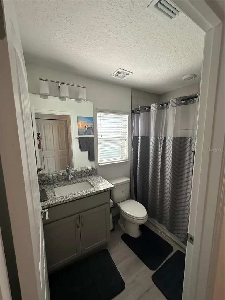 30 Piedmont Drive Palm Coast FL 32164