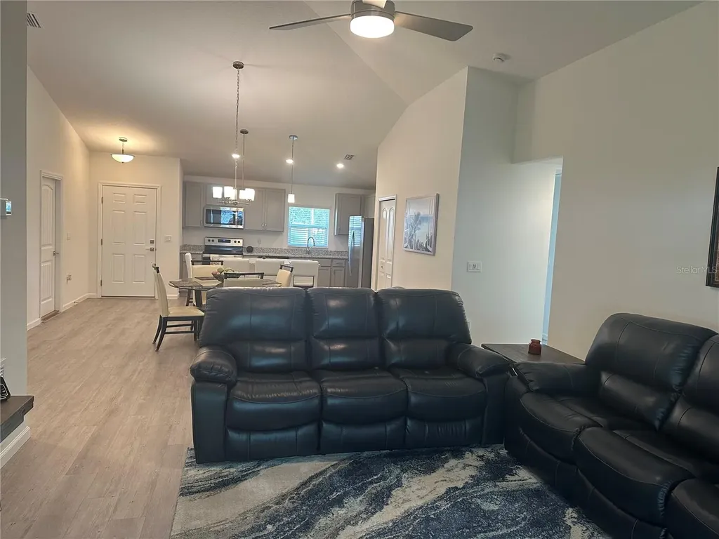 30 Piedmont Drive Palm Coast FL 32164