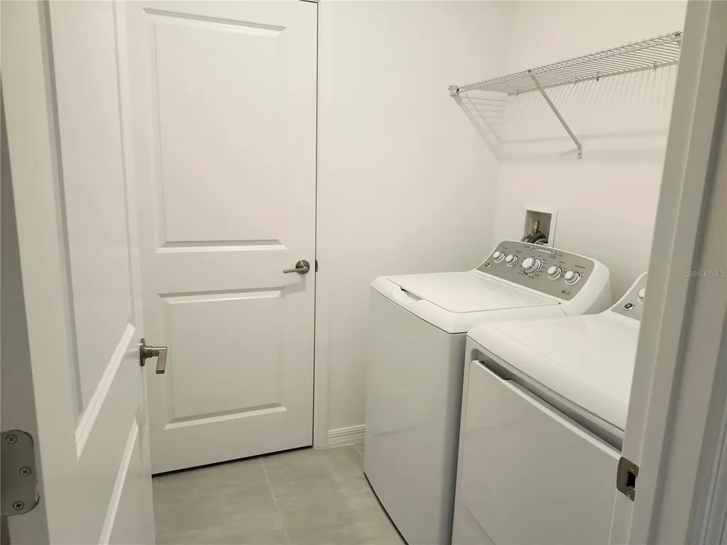 1009 Calico Pointe Circle Groveland FL 34736