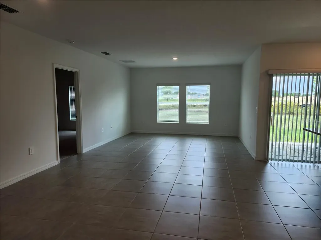 1009 Calico Pointe Circle Groveland FL 34736