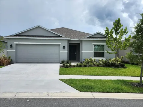 1009 Calico Pointe Circle Groveland FL 34736
