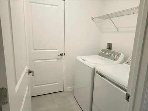 1009 Calico Pointe Circle Groveland FL 34736