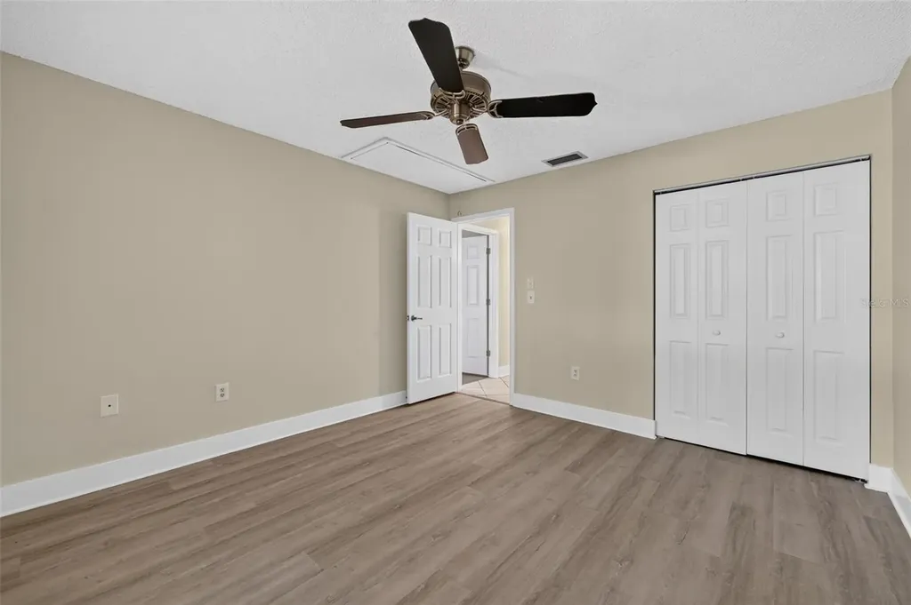 1211 11th Circle SE Largo FL 33771
