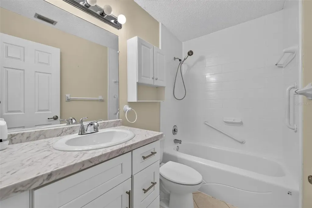 1211 11th Circle SE Largo FL 33771