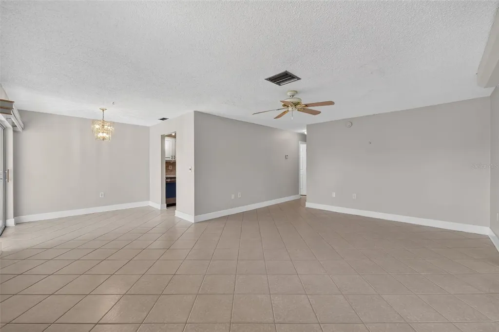 1211 11th Circle SE Largo FL 33771