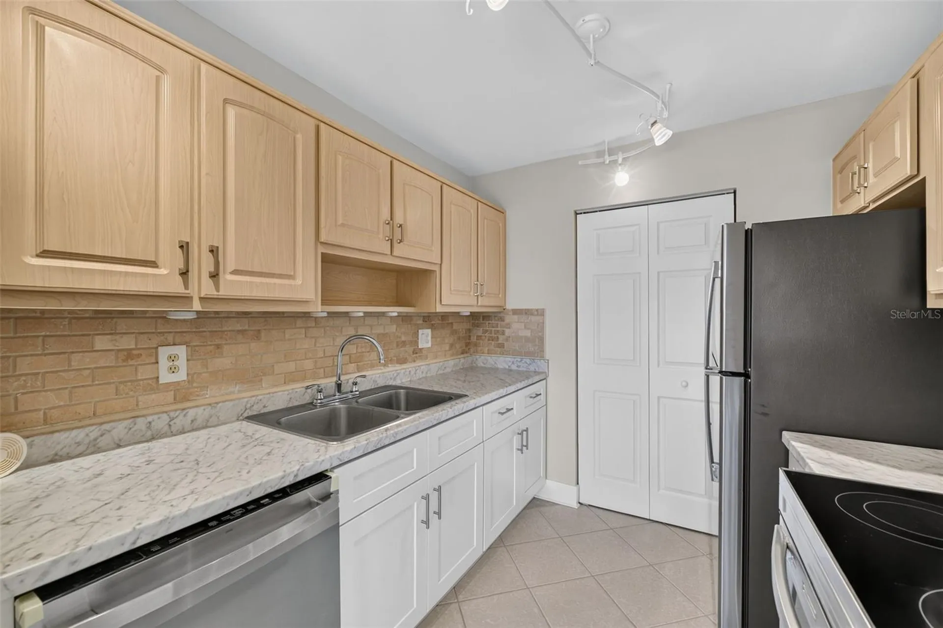 1211 11th Circle SE Largo FL 33771