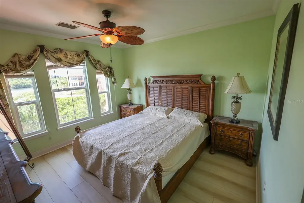 2731 Via Capri Clearwater FL 33764