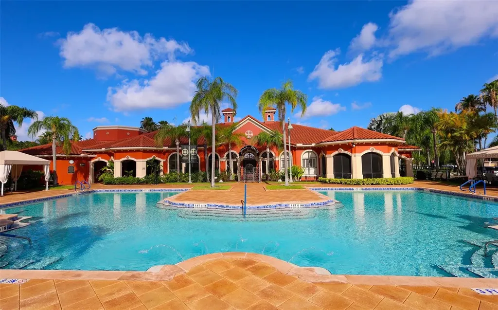 2731 Via Capri Clearwater FL 33764