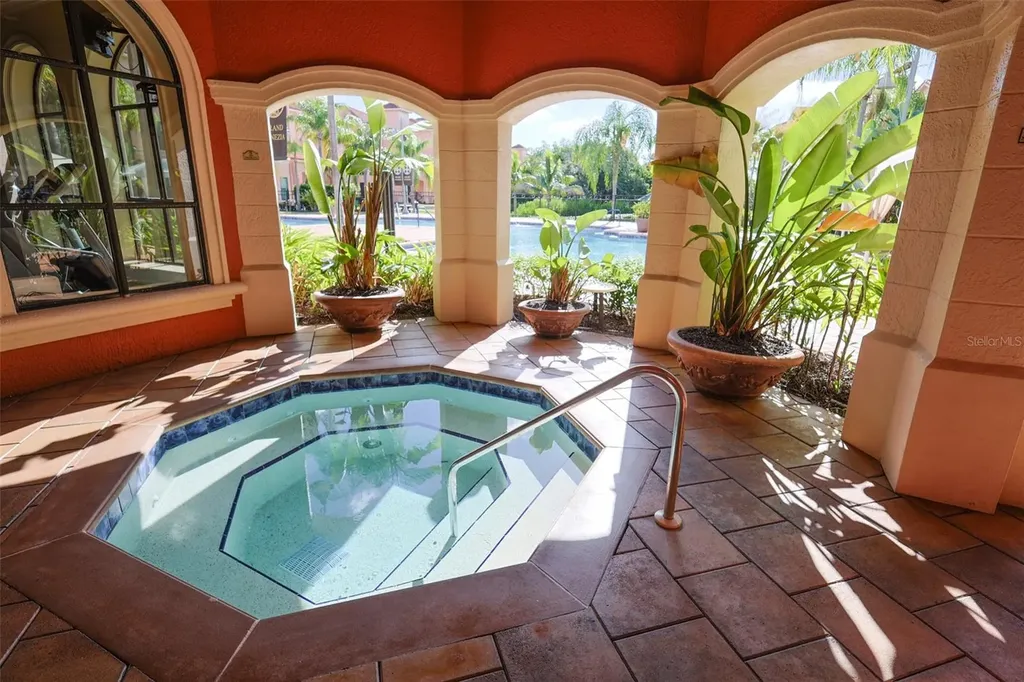 2731 Via Capri Clearwater FL 33764