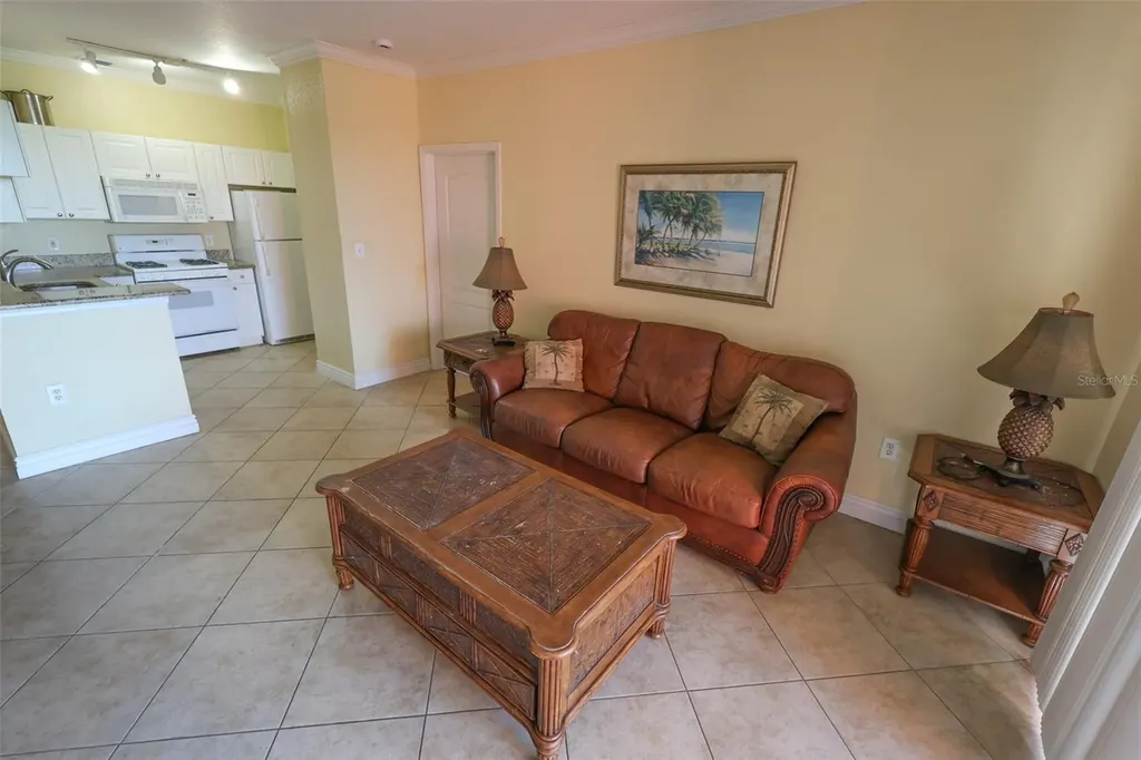 2731 Via Capri Clearwater FL 33764