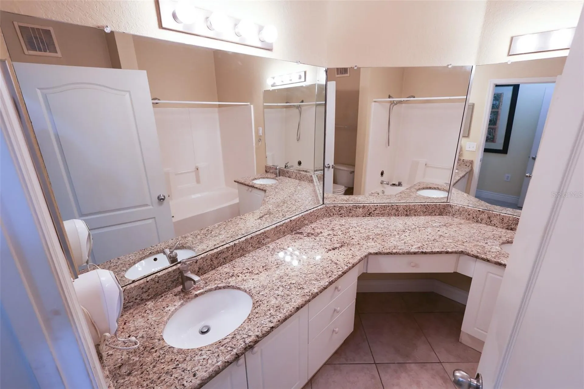 2731 Via Capri Clearwater FL 33764