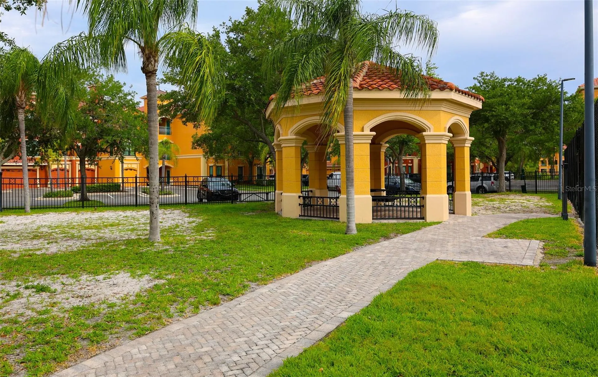 2731 Via Capri Clearwater FL 33764
