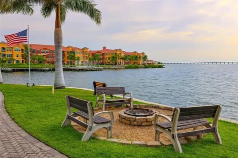 2731 Via Capri Clearwater FL 33764