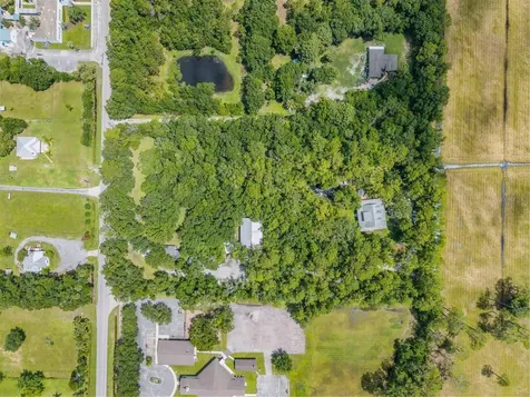 227 N Samsula Drive New Smyrna Beach FL 32168