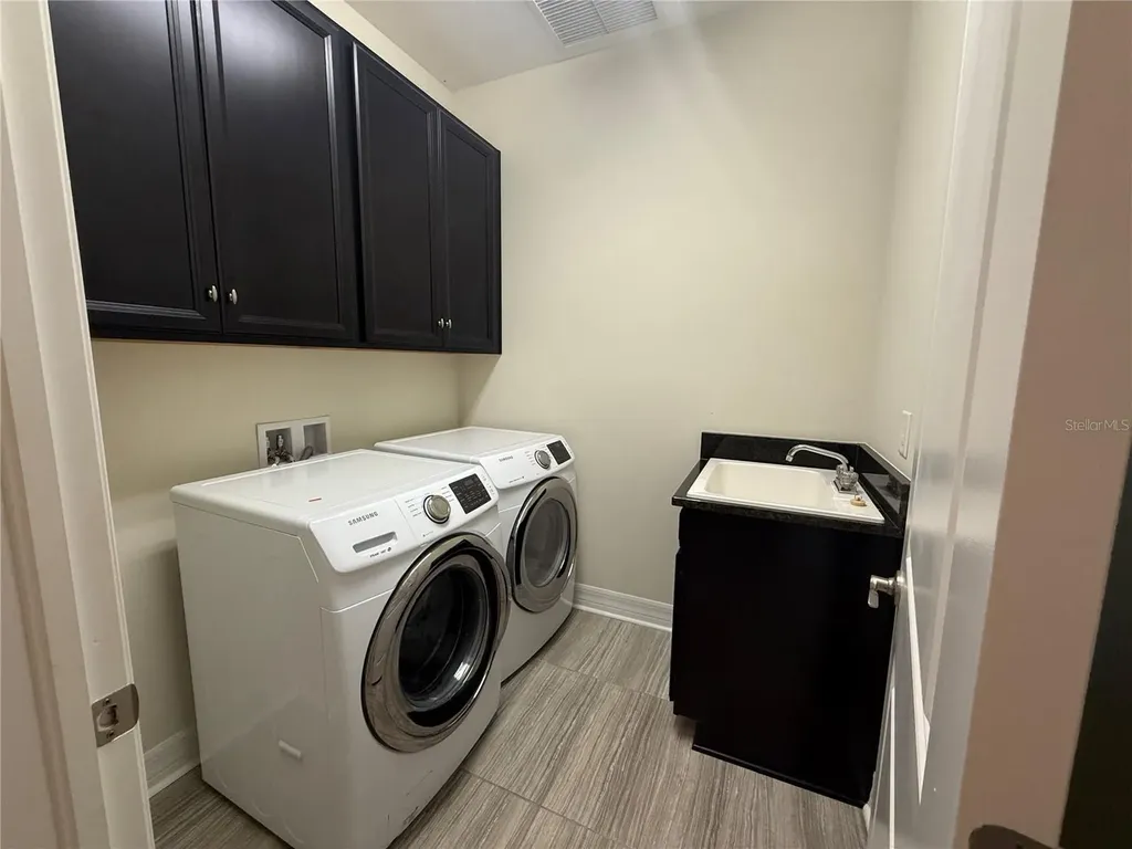 4557 Vermillion Sky Drive Wesley Chapel FL 33544