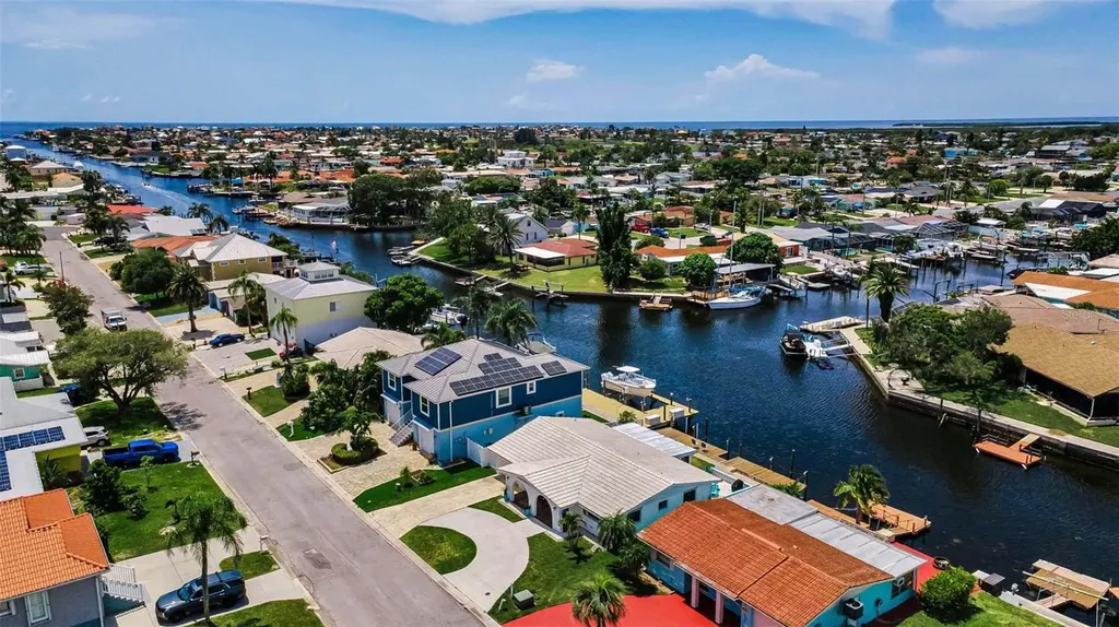 4825 Shell Stream Boulevard New Port Richey FL 34652