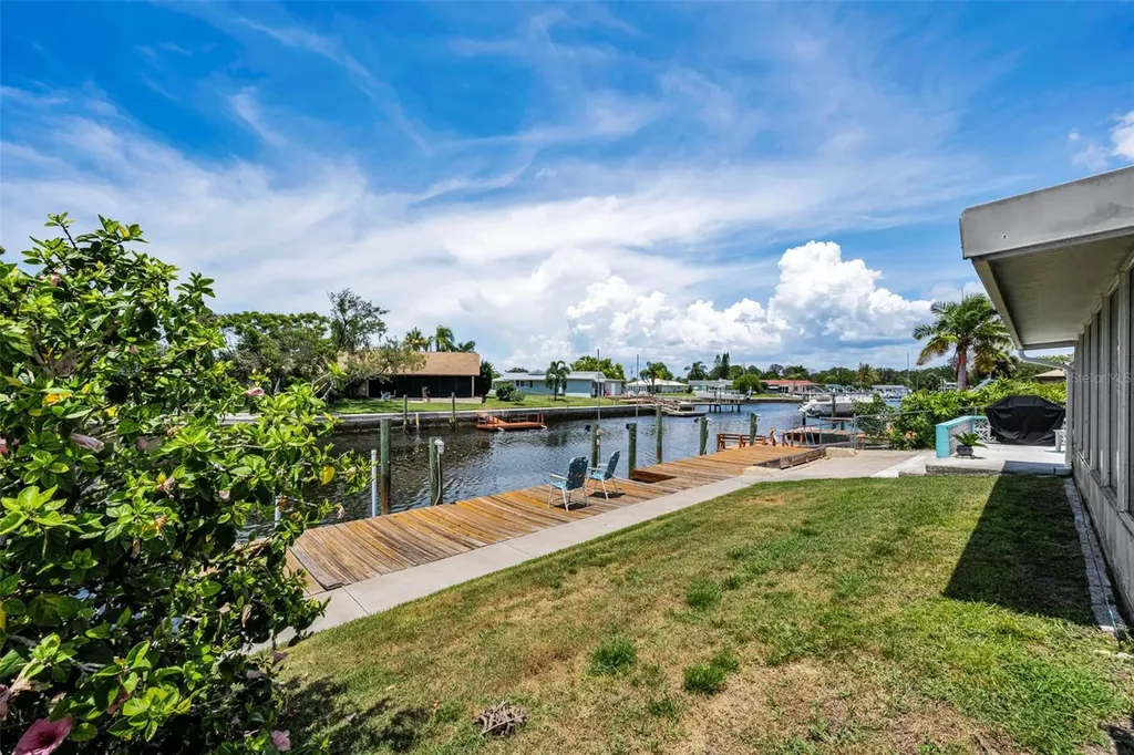 4825 Shell Stream Boulevard New Port Richey FL 34652