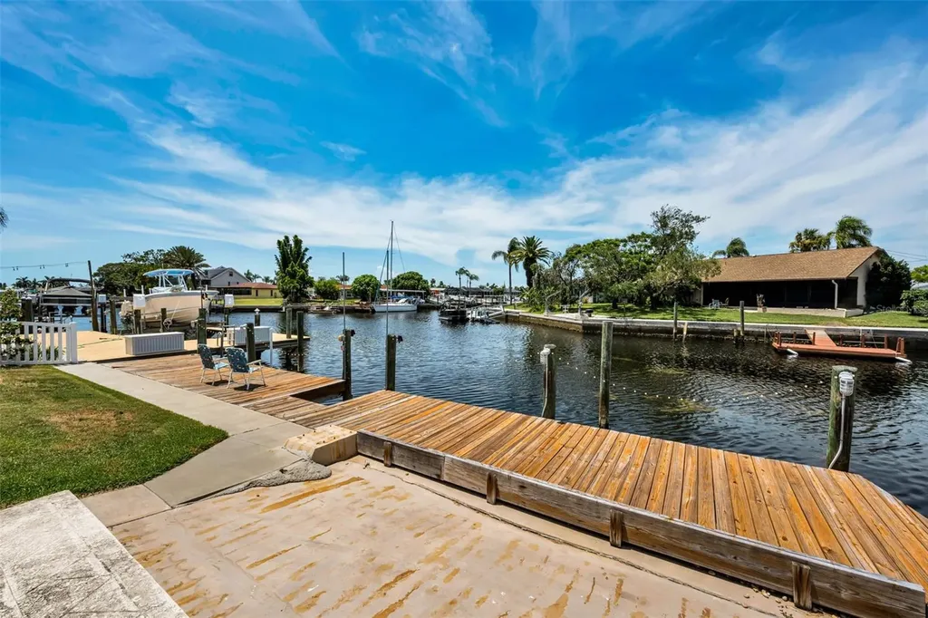 4825 Shell Stream Boulevard New Port Richey FL 34652