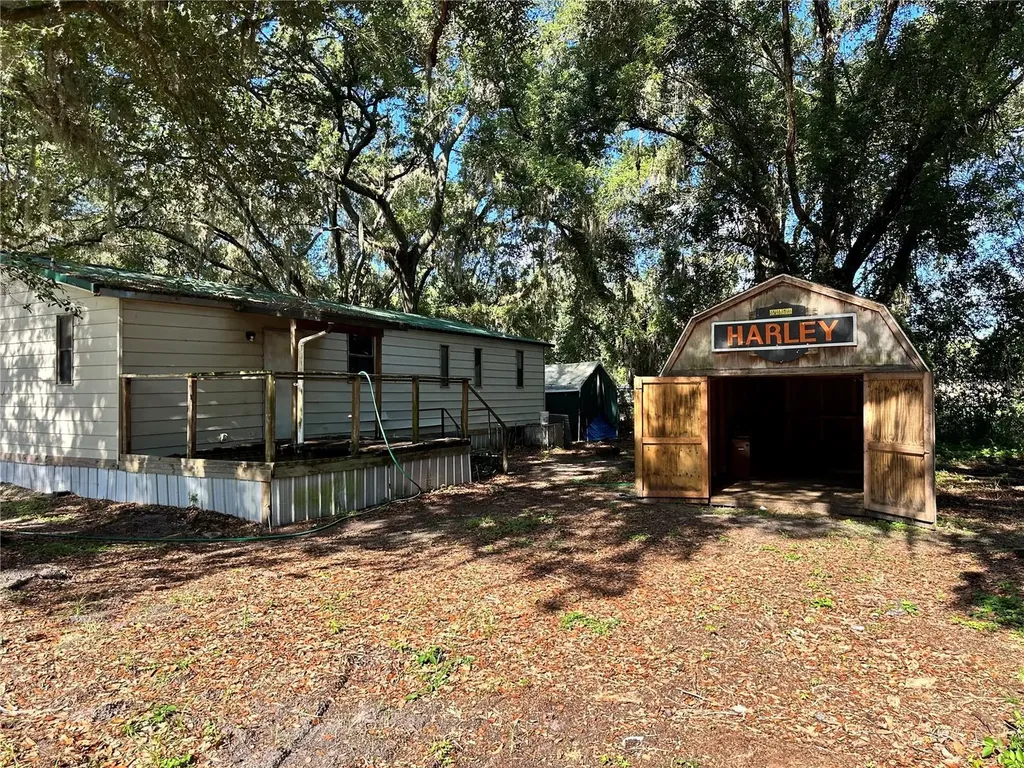 3206 Oakland Road N Lakeland FL 33801