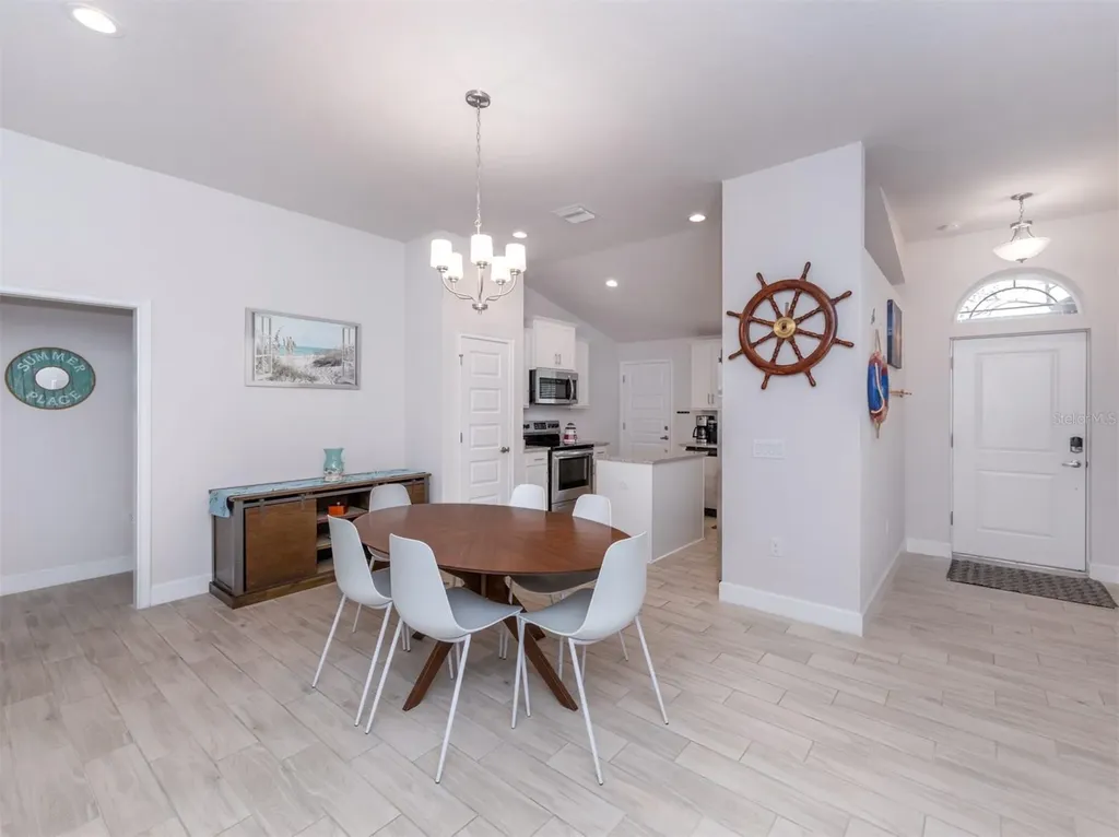 886 Euclid Road Venice FL 34293