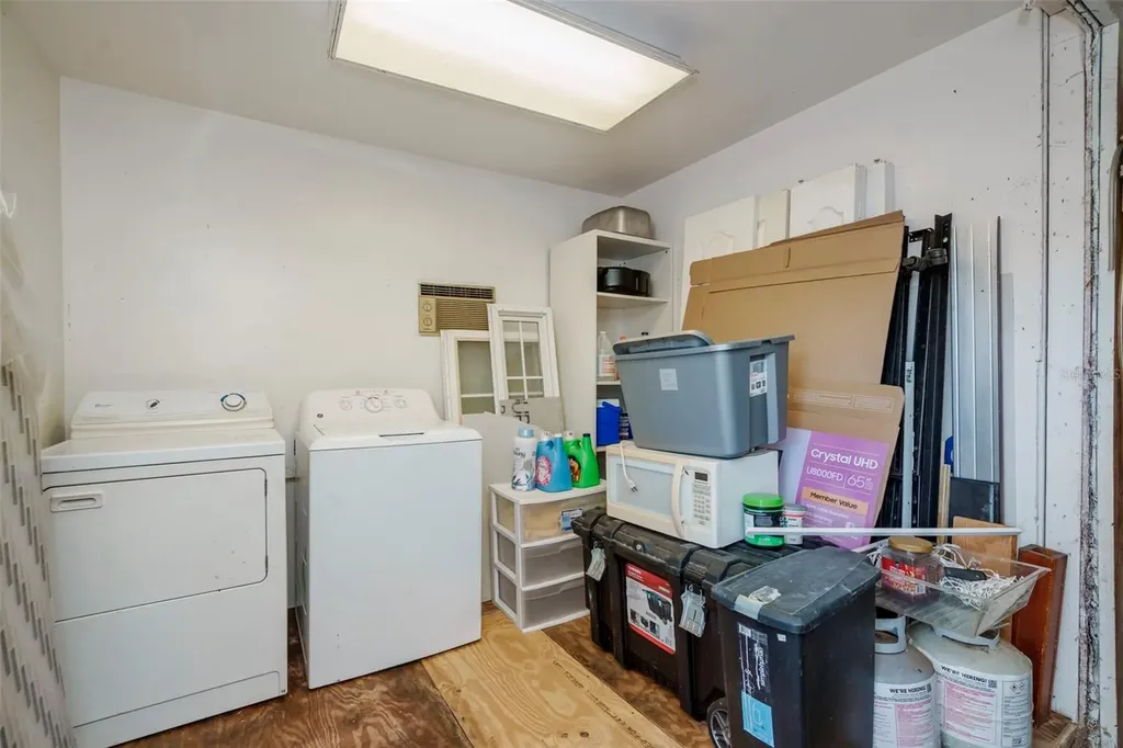 2112 W Idlewild Avenue Tampa FL 33603