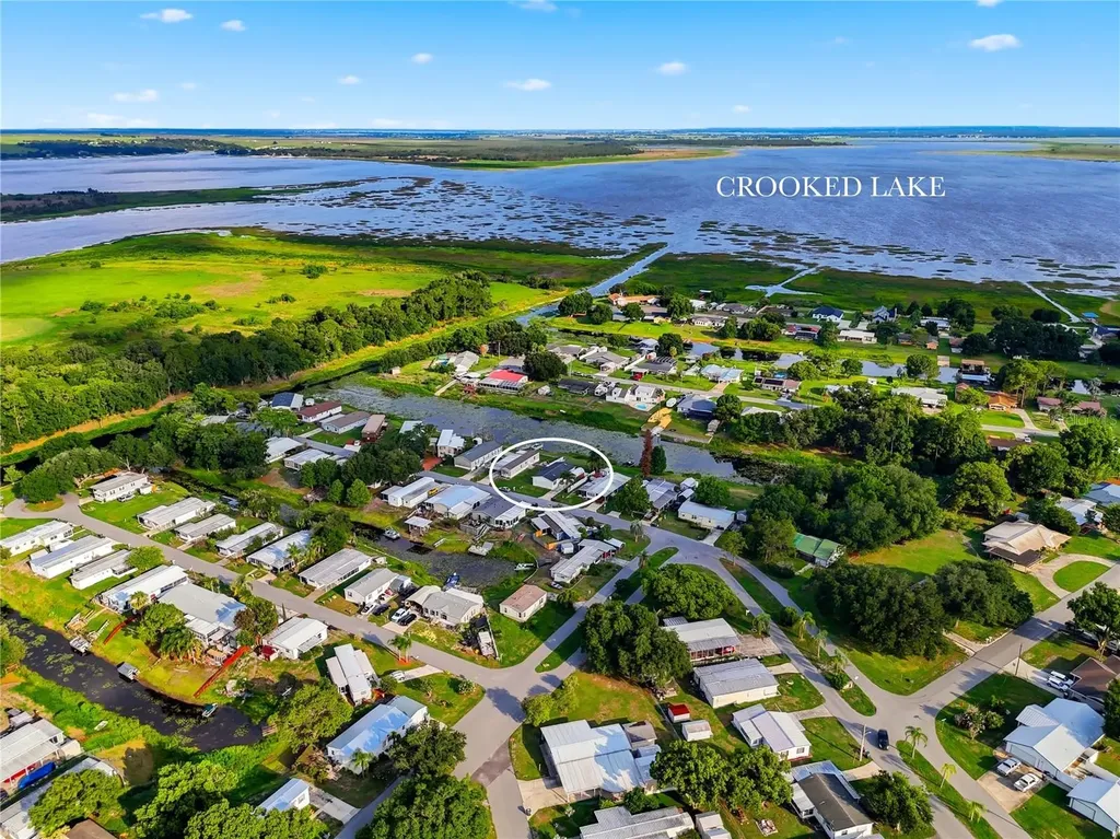 338 1st Avenue N Lake Wales FL 33859