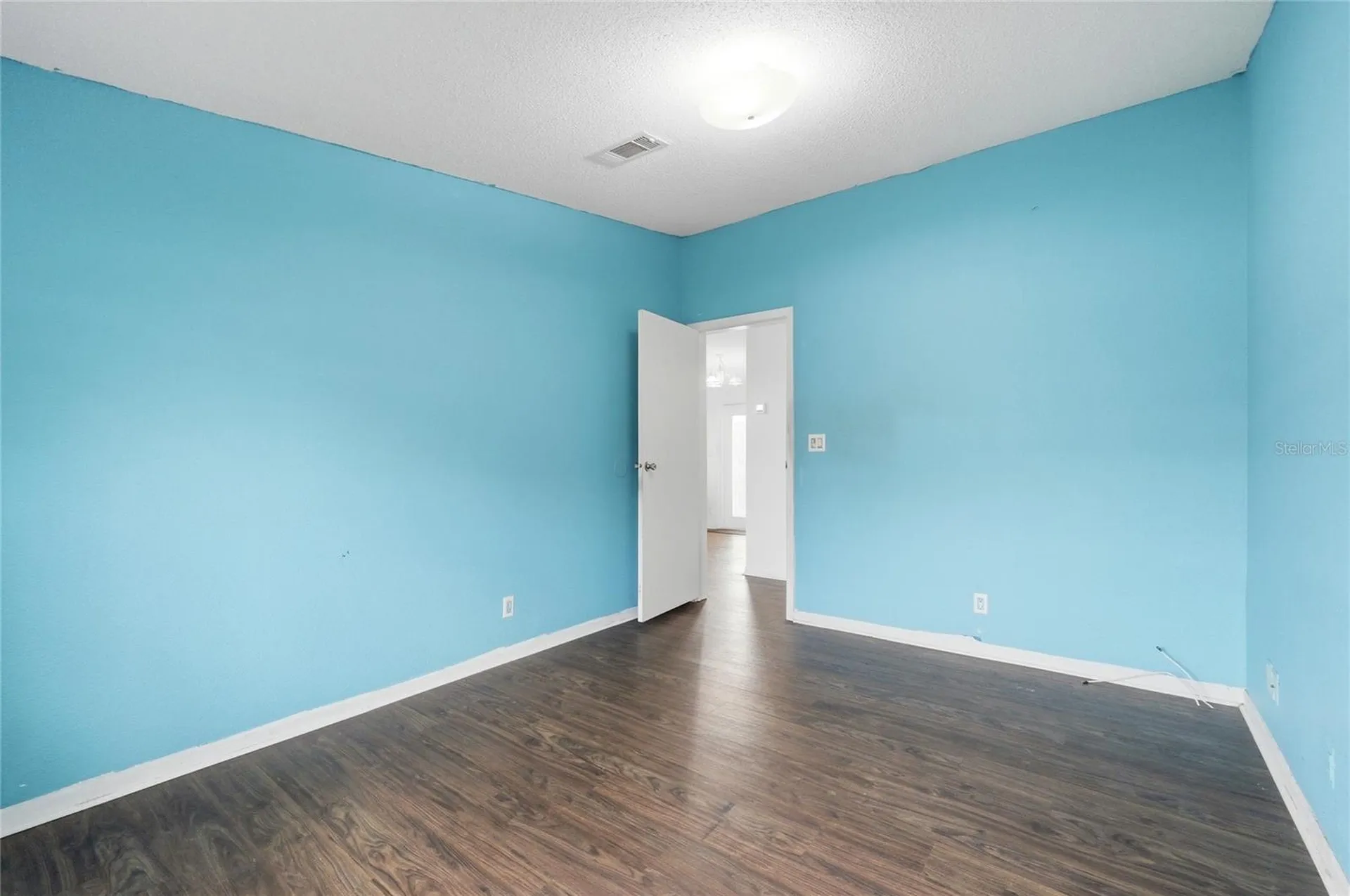 338 1st Avenue N Lake Wales FL 33859