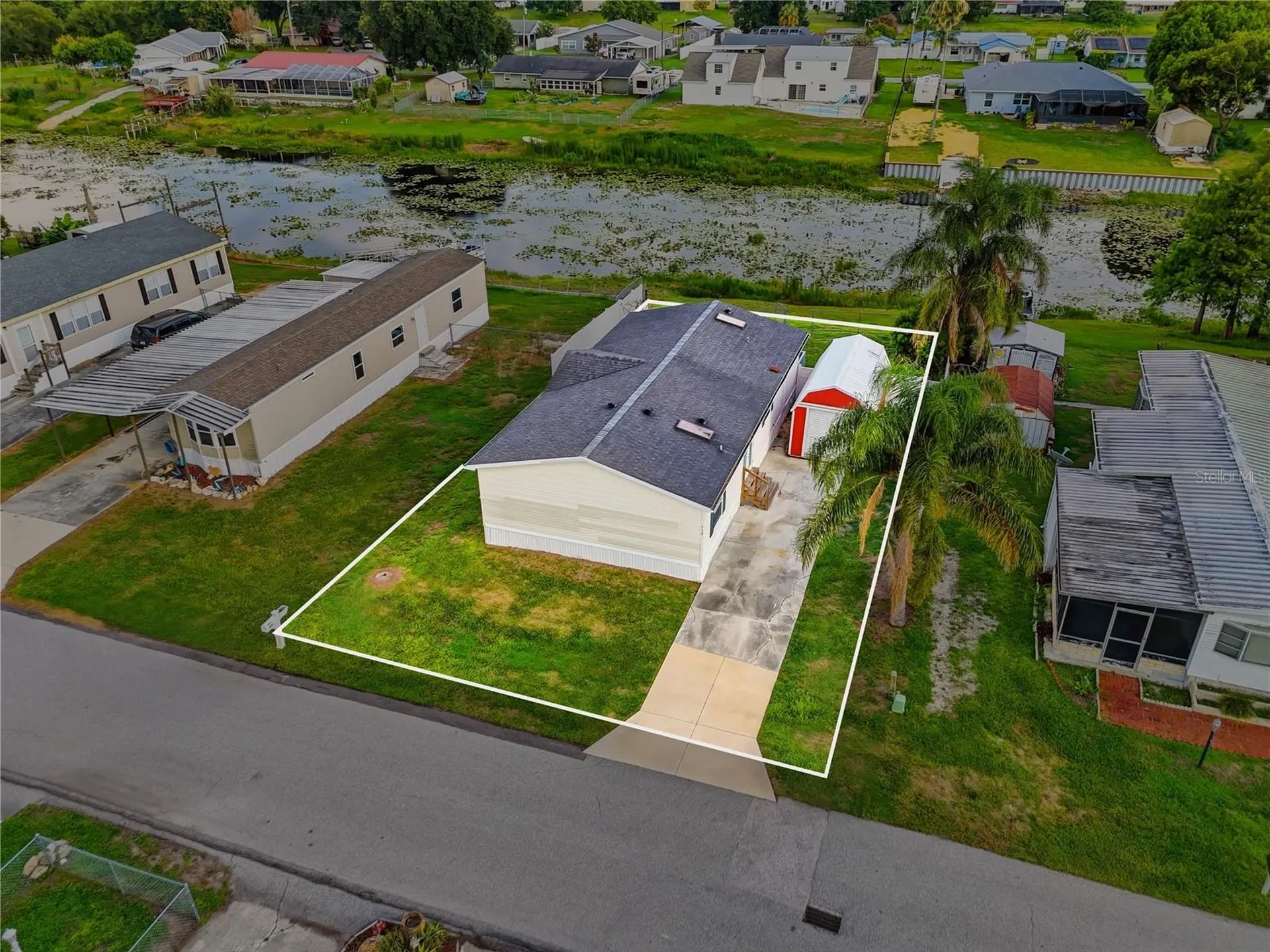 338 1st Avenue N Lake Wales FL 33859