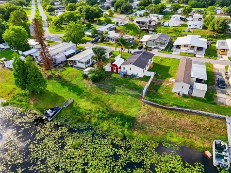 338 1st Avenue N Lake Wales FL 33859