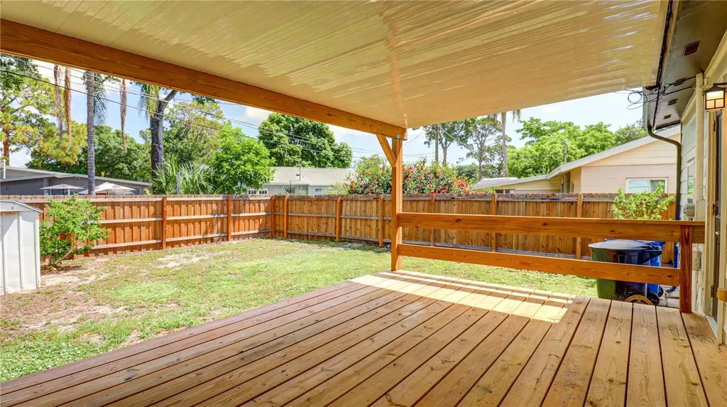8110 Diagonal Road N St Petersburg FL 33702