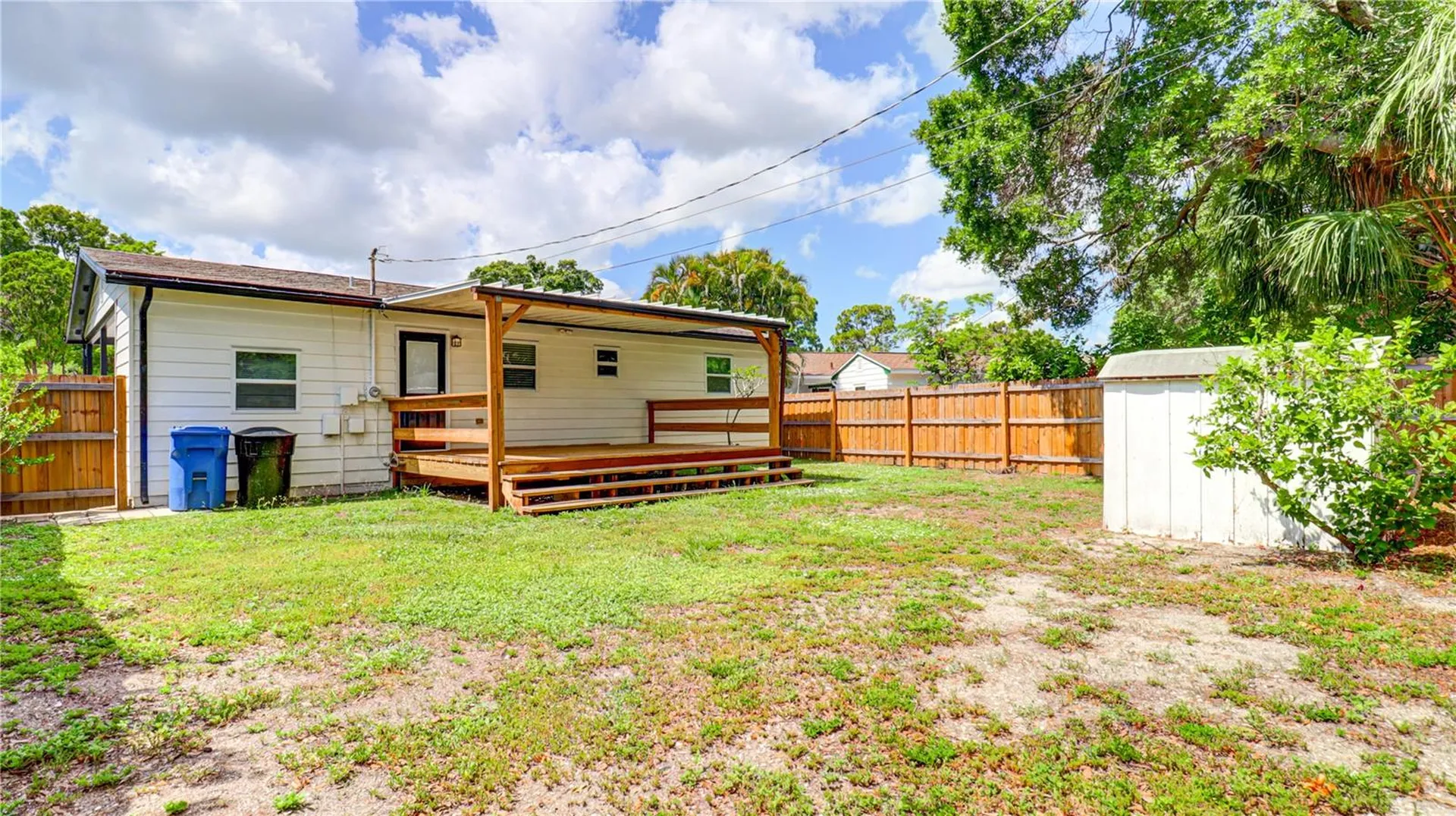 8110 Diagonal Road N St Petersburg FL 33702
